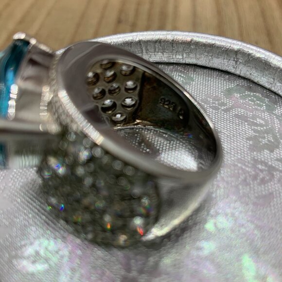 Real Collectibles by Adrienne 925 Faux Blue Topaz Crystals Ring Size 5.25 - Picture 4 of 7